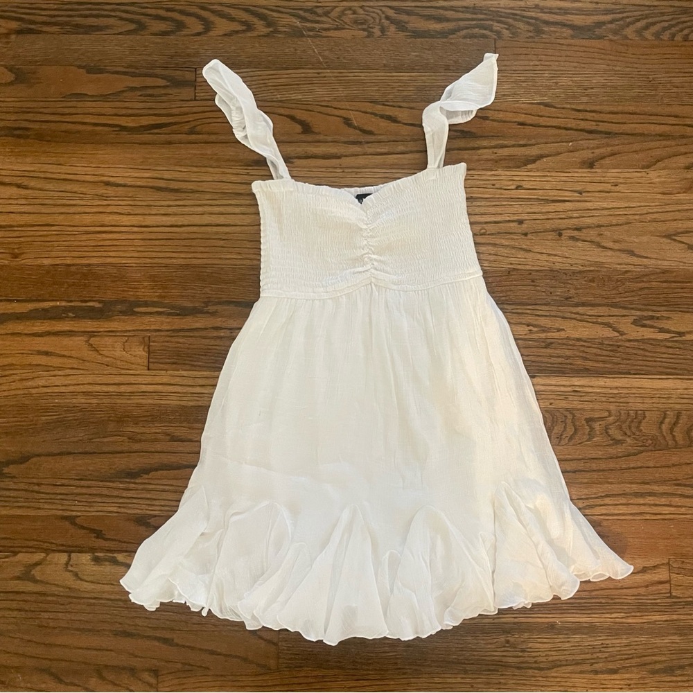 Aakaa Women's White Float Dress Size Small